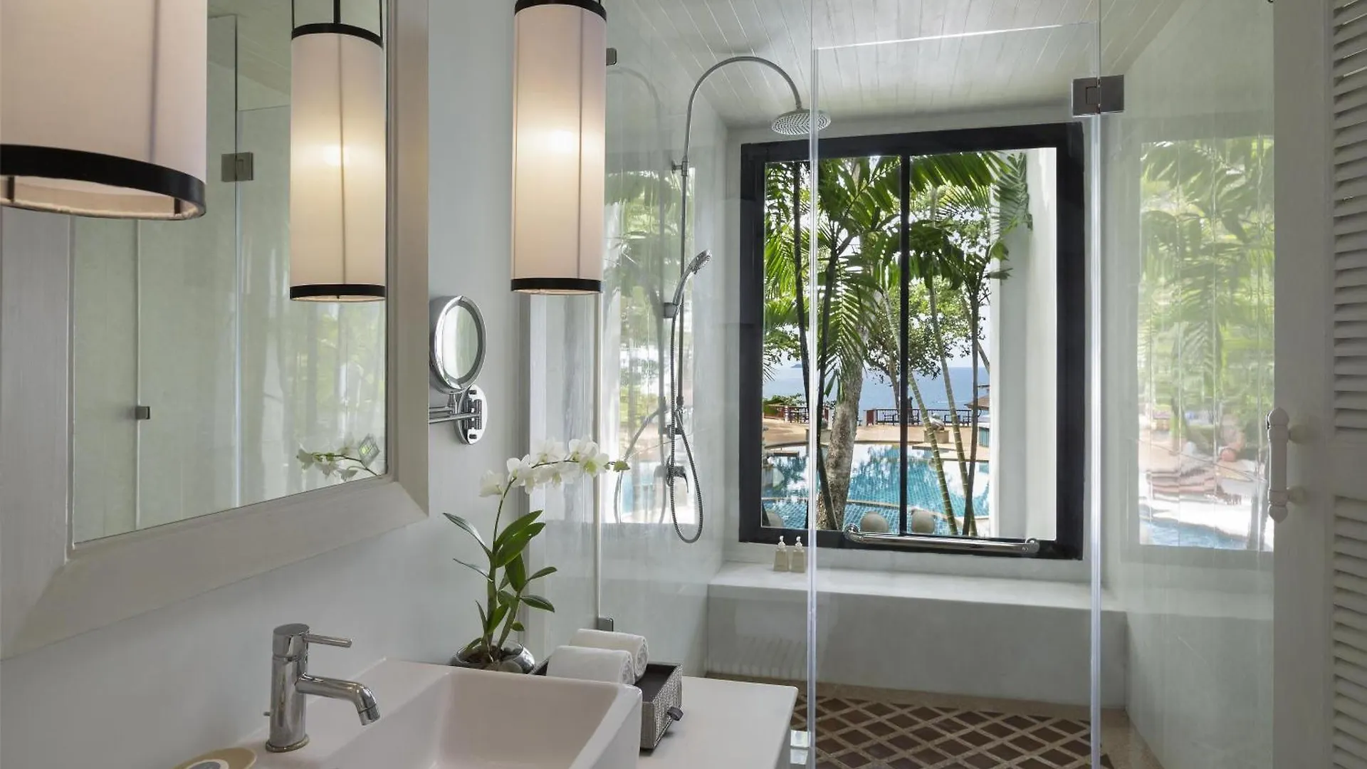 Avani Plus Koh Lanta Krabi Resort