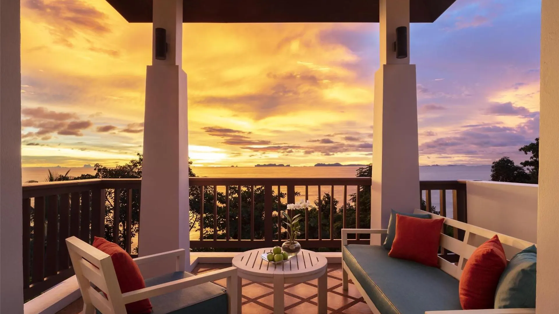 Avani Plus Koh Lanta Krabi Resort 5*,  Таиланд