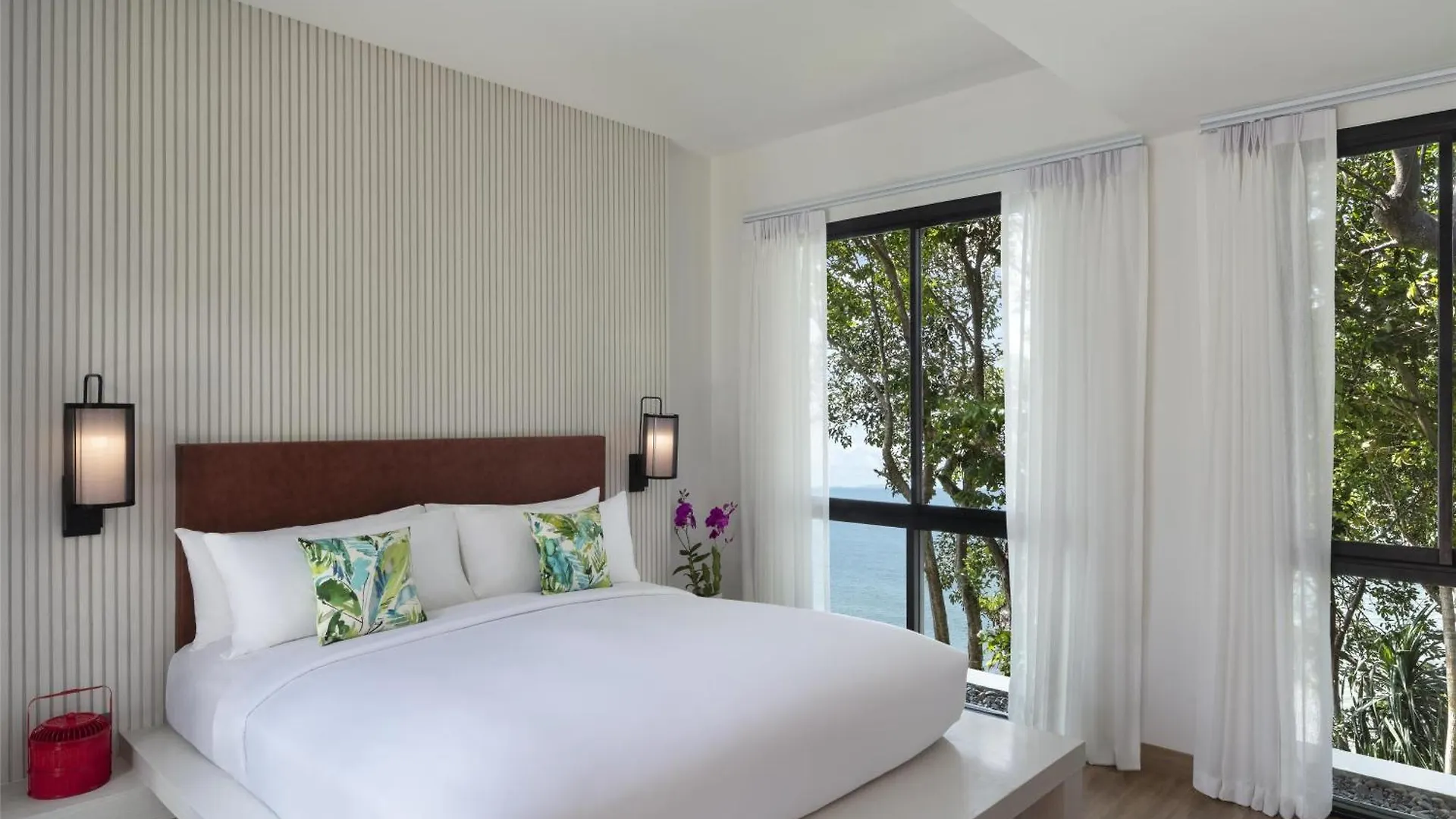 Avani Plus Koh Lanta Krabi Resort 5*,  Таиланд