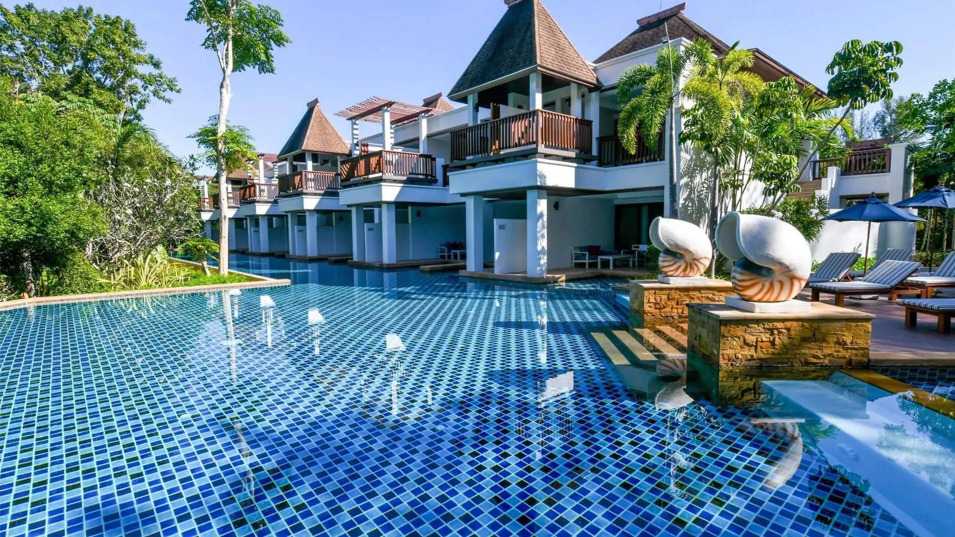 Avani Plus Koh Lanta Krabi Resort